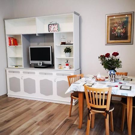 Delizioso Appartamento Cosy Ristrutturato Parma Eksteriør billede